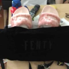 プーマ サンダル fenty リアーナのサムネイル