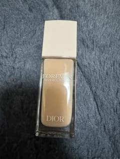 Dior Forever Hydra Nude リキッドファンデーションのサムネイル