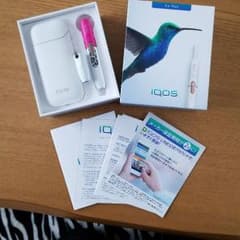 最終値下げ！IQOS 2.4プラス 本体☆超美品 ピンクキャップ付きのサムネイル