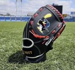 ZETT 子供用軟式グローブ 東京ヤクルトスワローズ つば九郎 ブラック