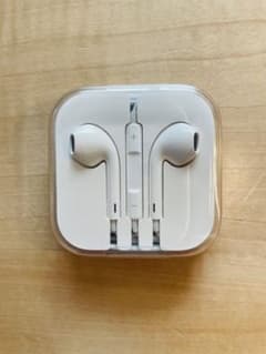 iphone 純正　イヤフォンのサムネイル