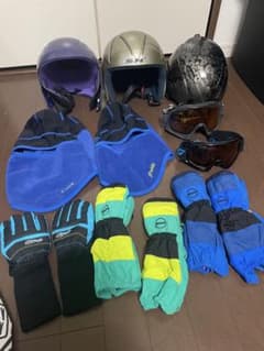 スキー・スノーボード ヘルメットと手袋セットのサムネイル