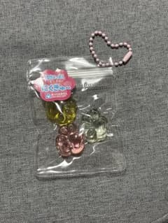 ぷにっと！ミニミニ にくきゅ〜 スクイーズ キーホルダーのサムネイル