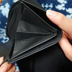 お財布のサムネイル