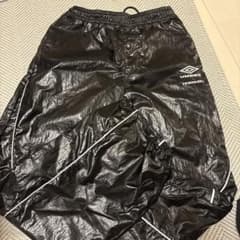UMBRO NOREMID ナイロンパンツ ブラック - メルカリ