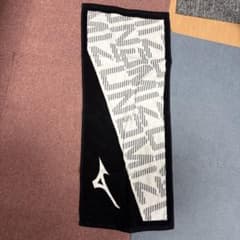 MIZUNO スポーツタオル ブラック×ホワイトのサムネイル