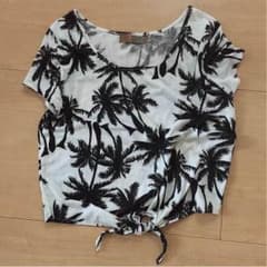 moa Tシャツのサムネイル