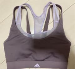 Adidas スポーツウェア　スポーツブラ　ヨガウェアのサムネイル