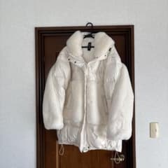 値下げ‼️超美品❣️AULA AILA ホワイト ダウンジャケット 値下げ‼️超美品❣️AULA AILA ホワイト ダウンジャケット - メルカリ