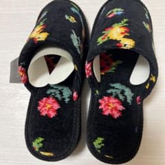 FELIER ハイジ柄　スリッパのサムネイル