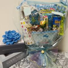 中身たっぷり増量❤️大きめハンギョドン可愛い　お菓子バルーンブーケ　誕生日　お祝いのサムネイル