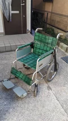 お車椅子(*^o^*)のサムネイル
