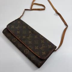 VUITTON　ショルダーバック　ポシェットツインGM　モノグラム　斜め掛け LOUIS VUITTON（ルイ・ヴィトン） ポシェットツインGM モノグラム