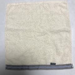 コムサイズムのタオルハンカチですのサムネイル