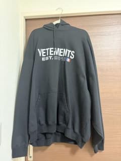 VETEMENTS EST. 2013 パーカー M
