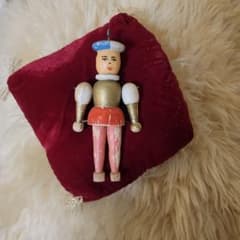 アンティーク ペグドールの兵隊さん？ 木製吊り下げ式人形 | Mercari