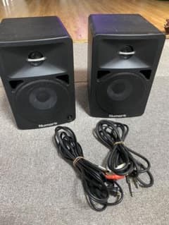 Numark アンプ内蔵 DJスピーカー LED N-Wave 580Lのサムネイル