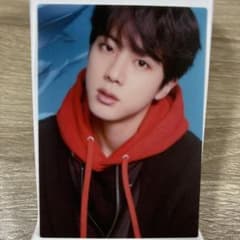 Jin BTSのサムネイル