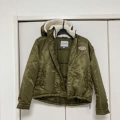 未使用品　150センチ　ジャケット　ジャンバー　コートのサムネイル