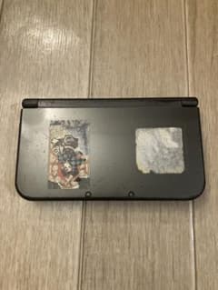 Newニンテンドー3DS LL メタリックブラック 本体のサムネイル