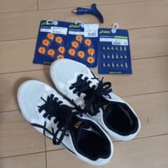 asics 陸上競技スパイク　24㎝　付属品新品のサムネイル