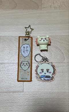 ちいかわ　シーサーセット ・キーホルダー×2 ・おきもののサムネイル