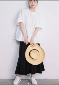 新品未使用✨タグ付き　エバーシンス　Ｔシャツのサムネイル