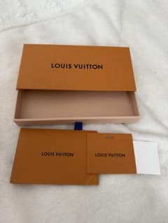 Louis Vuitton ボックスのサムネイル