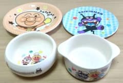 アンパンマン 　バイキンマン　子ども用食器セット 4点のサムネイル