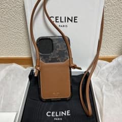 CELINE  iPhone11proケースのサムネイル