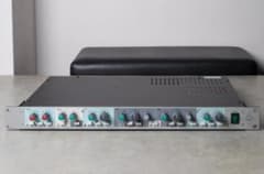 m48681035892_1.jpg?1714703706