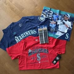 美品】シアトル・マリナーズ イチロー タオル・Tシャツ 2枚・鉛筆12本 