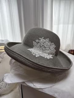 ✨美品　ビューランス　お花装飾2箇所　グレーハット　ペーパー　麦わら ✨美品 ビューランス お花装飾2箇所 グレーハット ペーパー 麦わら