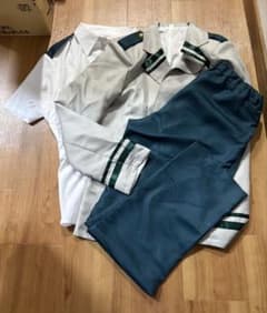 雄英高校 男子 制服のサムネイル