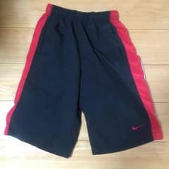 NIKEハーフパンツのサムネイル