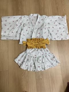 さくらんぼ柄 水色 甚平 110サイズのサムネイル