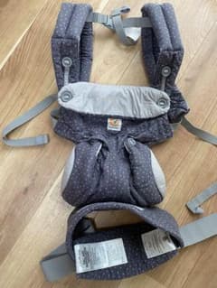 抱っこ紐　ergobaby FOUR POSITION 360のサムネイル