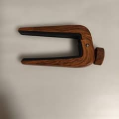 モーリスカポタストのサムネイル