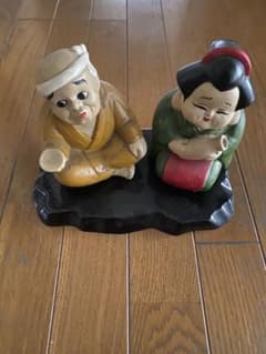 木製彫刻人形 2体セット　重厚 木製彫刻 民族人形 ペア オブジェ 木製彫刻 二体の人形 | Shop at Mercari from Japan! | Buyee