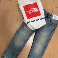 スリムフィット　ストレート　ダメージ　デニム　100のサムネイル