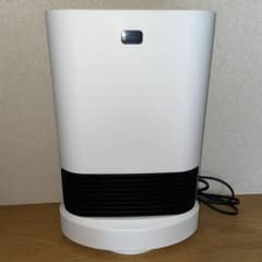 アイリスオーヤマ セラミックファンヒーター KCH-LWSW121-W - メルカリ