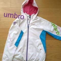 umbro アンブロ　ウインドブレーカー　レディース上下セットのサムネイル