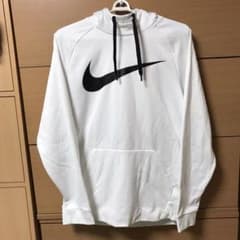 ( 今週まで値下げ！) NIKE パーカー (白) XLのサムネイル