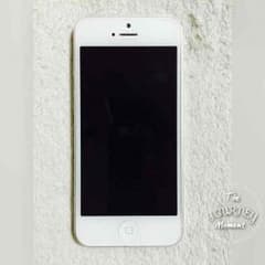 iPhone5 au 16gb 本体のサムネイル