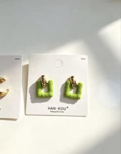 韓国デザイン ピアス2セットまとめ売り S925 マット金・グリーン幾何ピアスのサムネイル