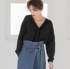 fifth☆ブラウス☆新品タグ付のサムネイル