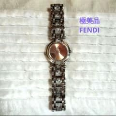 美品】FENDI フェンディ ズッカ柄 希少な人気モデル 腕時計 - メルカリ