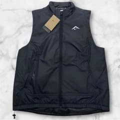 S ナイキ ランディビジョン エアロレイヤー ベスト FZ0002-010 M ナイキ ランディビジョン エアロレイヤー ベスト FZ0002-010 - メルカリ