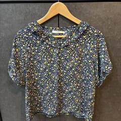 crisp 花柄ブラウス　Fサイズのサムネイル