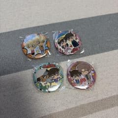 名探偵コナン 缶バッジ 4点セットのサムネイル